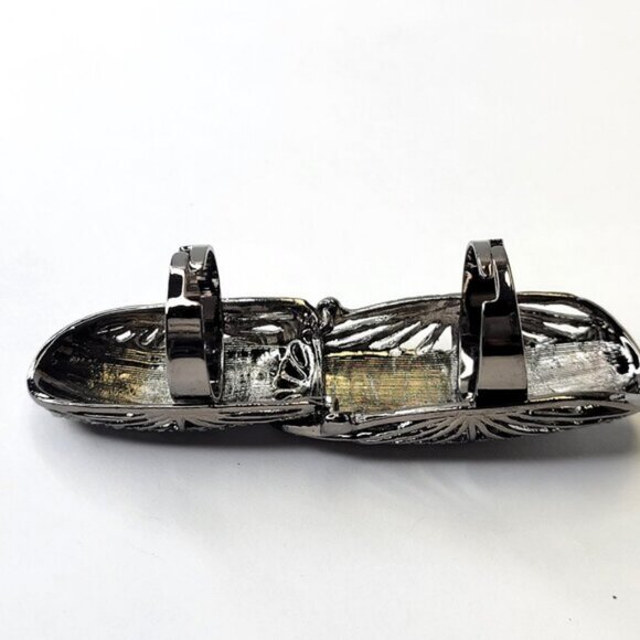 Flamboyant Designer type Knuckle Ring, Unique Knuckle Ring, Black diamond Ring - Picture 11 of 14